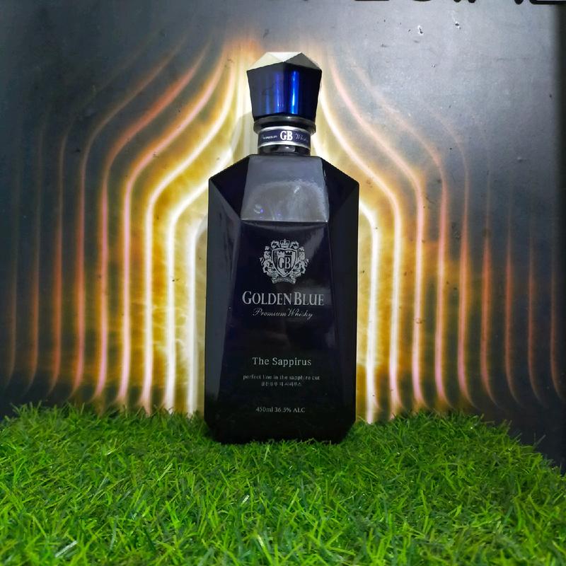 Vỏ chai Golden Blue xuất xứ Hàn Quốc trang trí nhà 2