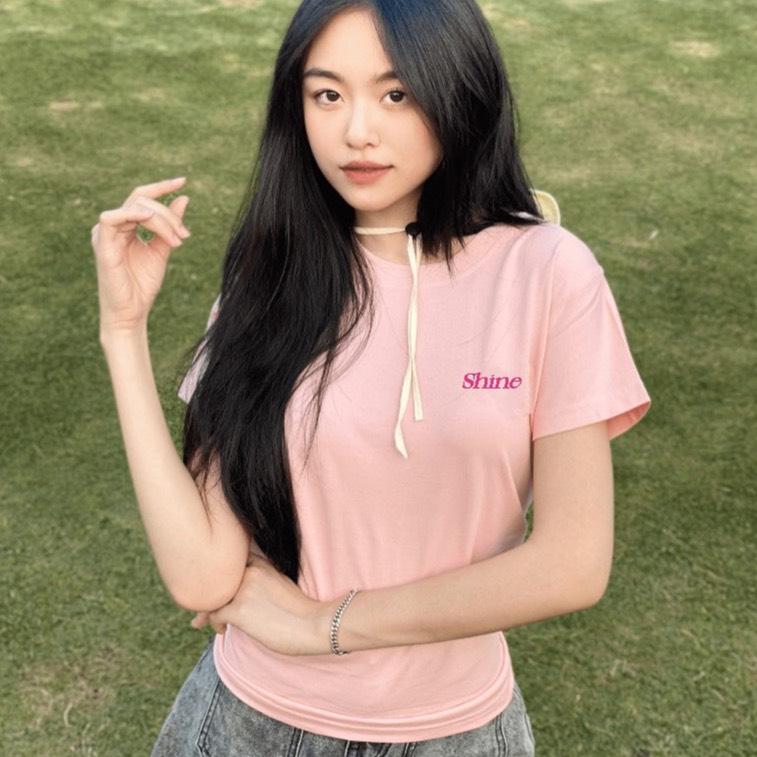 Áo Thun Babe Tee Thêu Chữ  "Shine" Cotton 100% 2 Chiều ĐL 250gsm Nữ Women Top Cổ Tròn Cổ Tròn 2