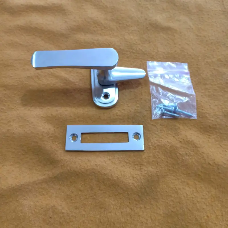 RAM BUNCIS OVAL /GRENDEL JENDELA BAHAN KUNINGAN 1