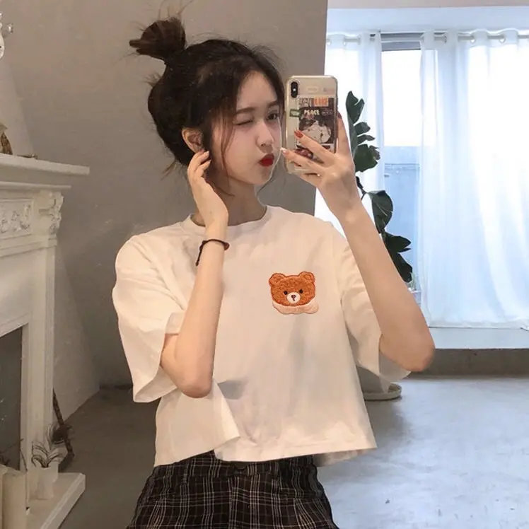 Áo Croptop lô gô gấu siêu xinh