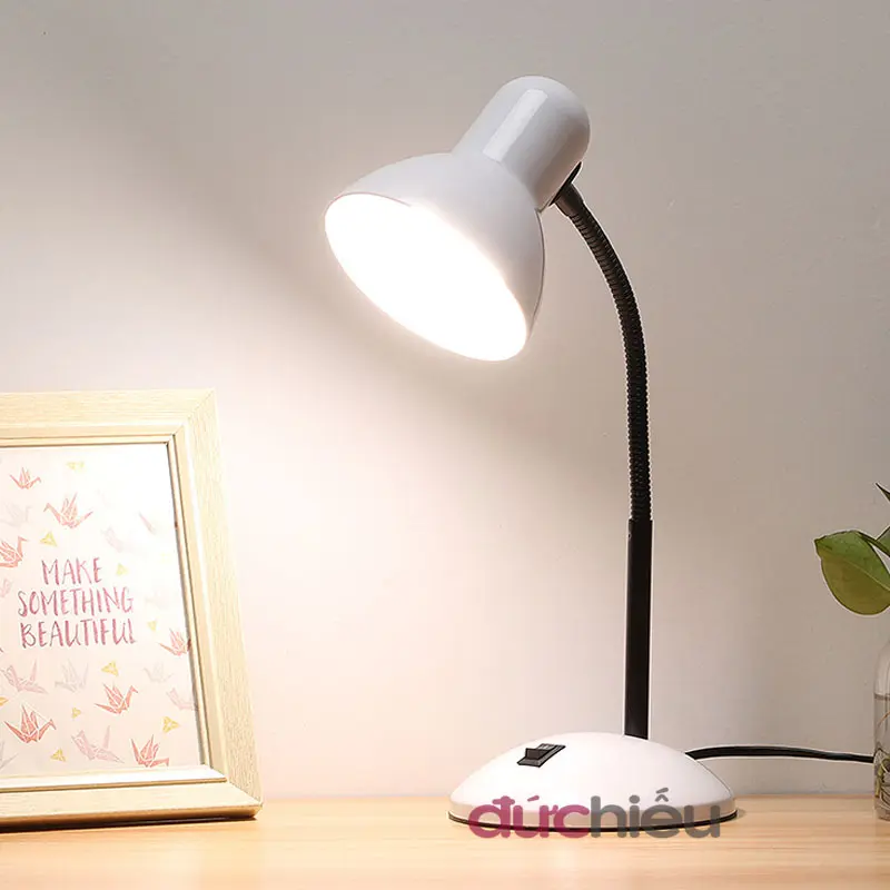 Đèn học để bàn xoay 360 độ 1811, đèn bàn học sinh, đèn đọc sách – Đức Hiếu Khang Shop