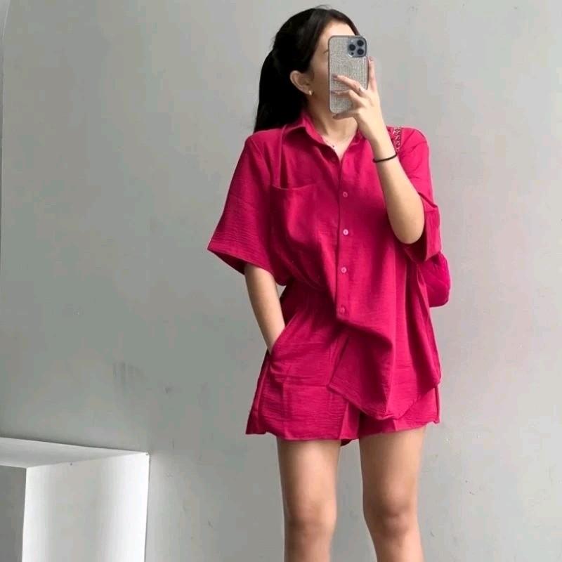 Kora One Set  Celana Hotpants | Setelan  Wanita Crinkle Airflow | Atasan Kerah Kantong Full Kancing Celana Full Karet 1