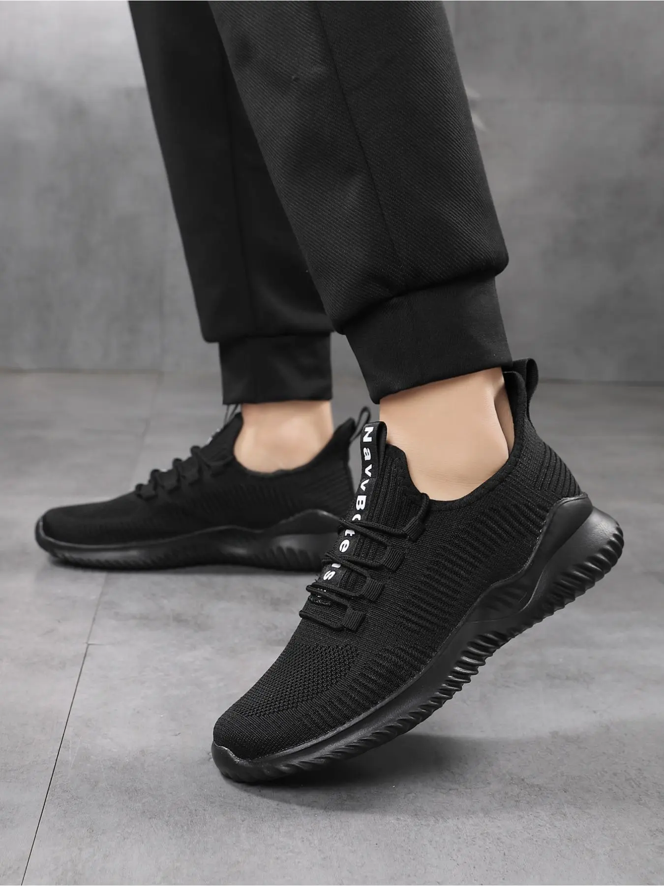 Men's Fashionable Lace Up Front Low Top Sneakers, Casual Comfortable Breathable Sports Running Shoes, Male All-match Round Toe Shoes for Daily Wear