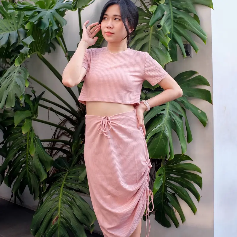 QUELA SET (top & skort) knit Setelan Wanita 0