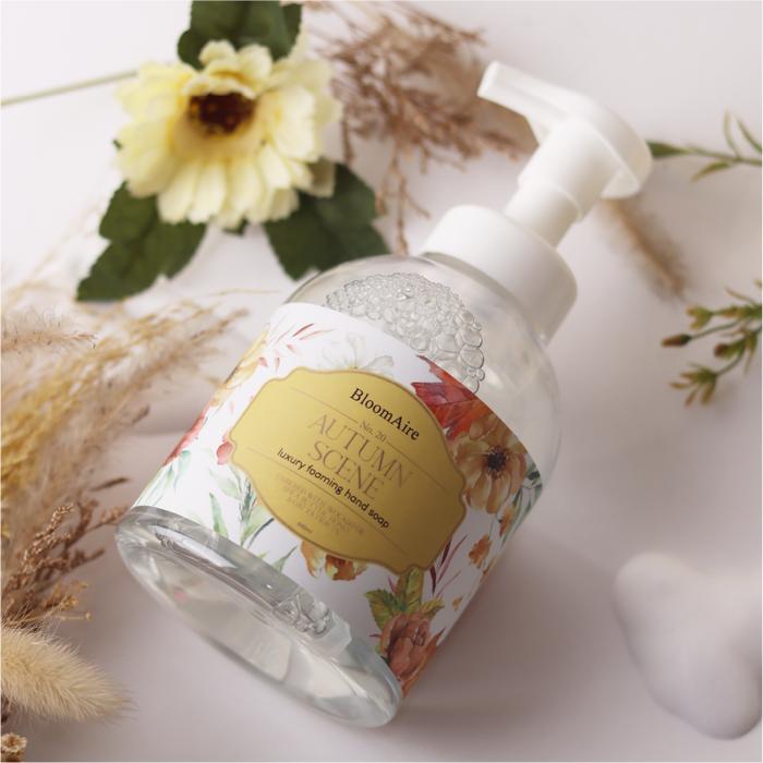 Gambar BloomAire Luxury Foaming Hand Soap - Autumn Scene dari BloomAire Fragrance Diffuser Kota Administrasi Jakarta Barat Tokopedia