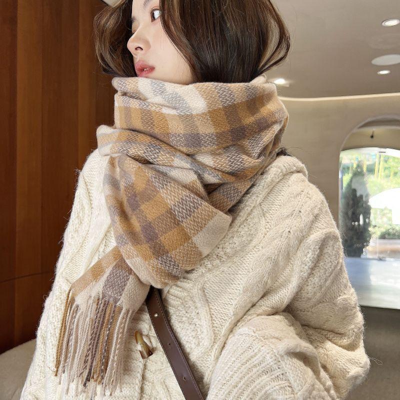 Product Introduction of Karo pattern double color K39 scarf 0