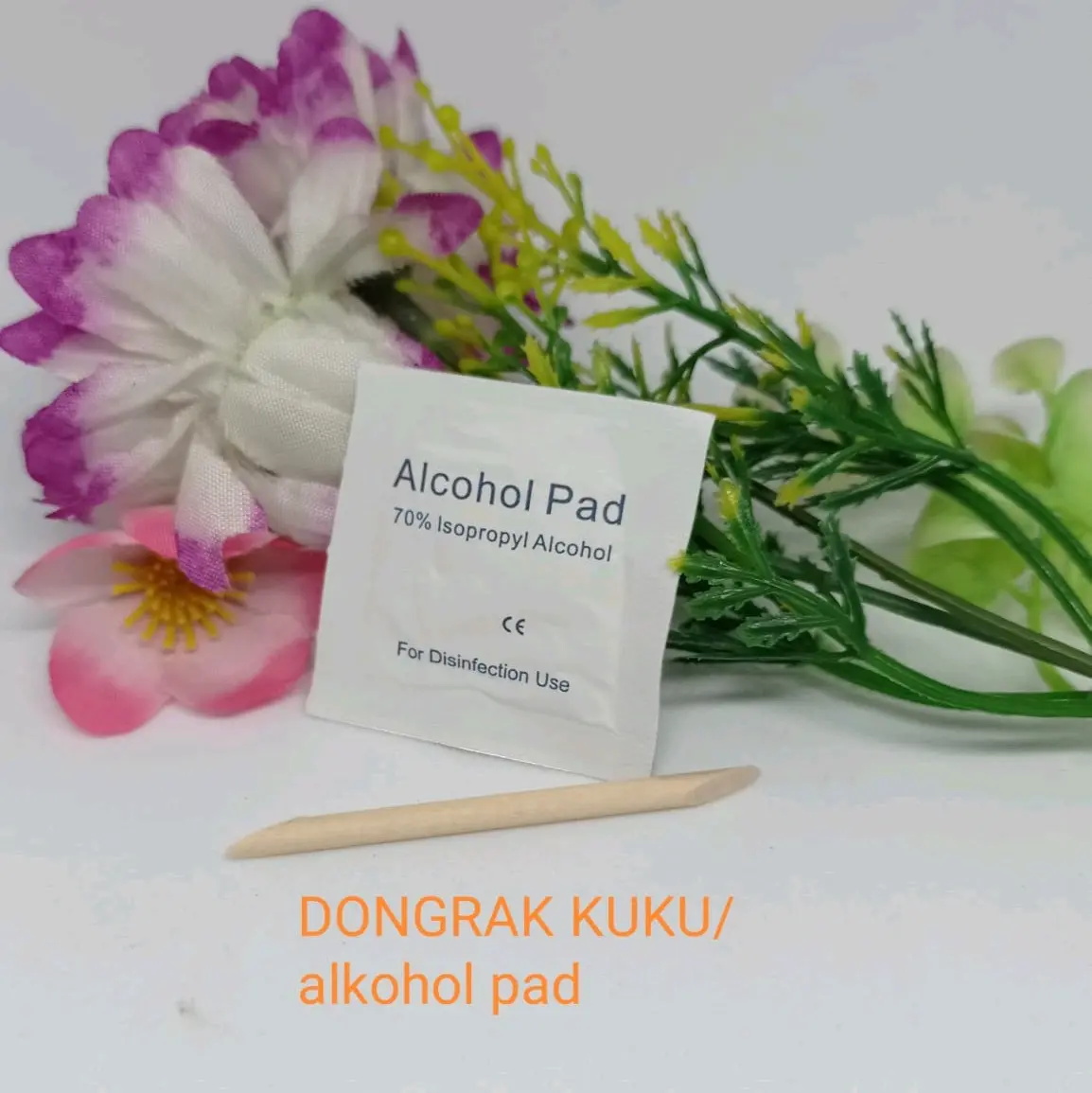 Lem gel + alcoholpad+ dongkrakKuku+ kikirKuku