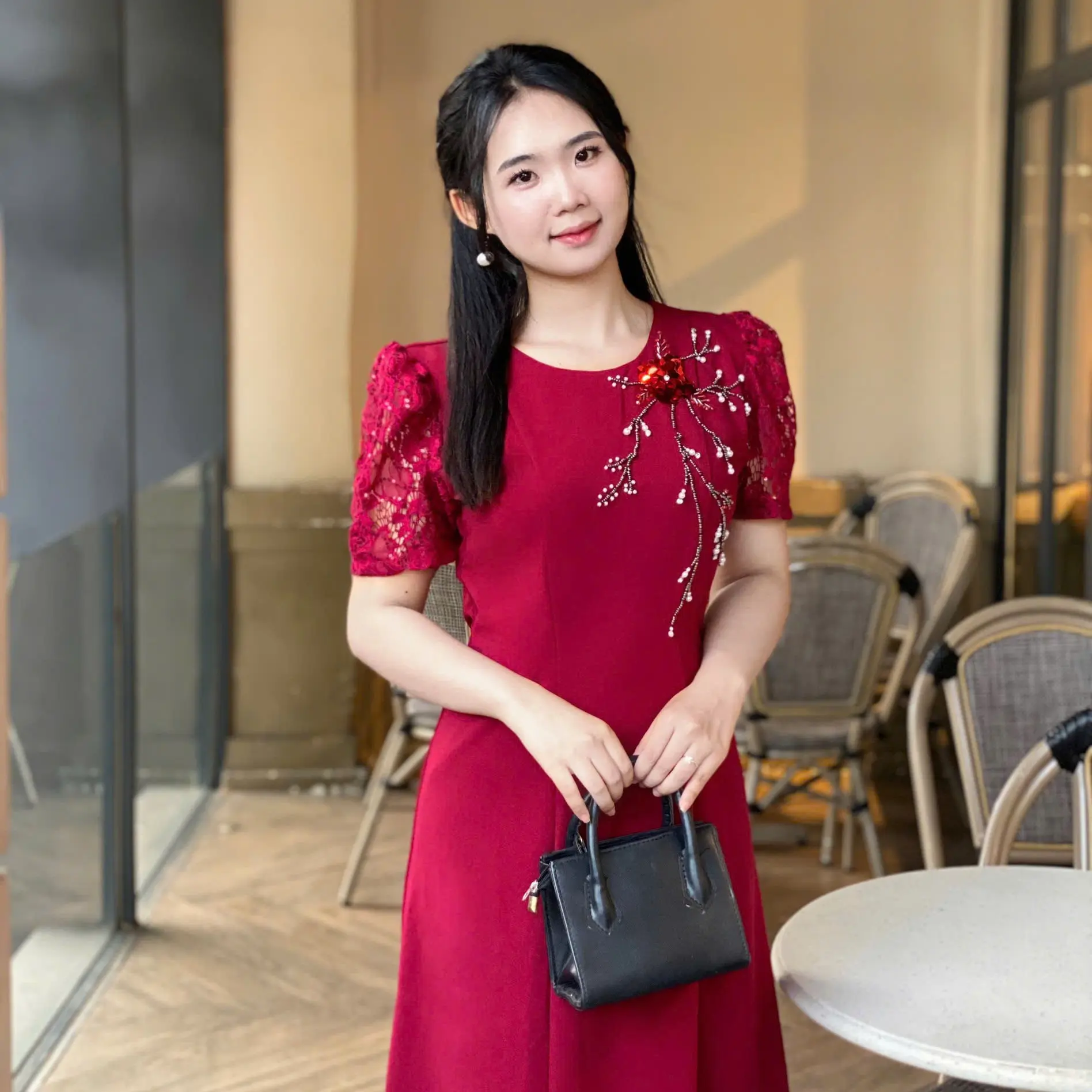 Đầm Nữ Dáng Xòe, Thiết Kế Tay Ren Cổ Tròn, Đính Phale Cao Cấp