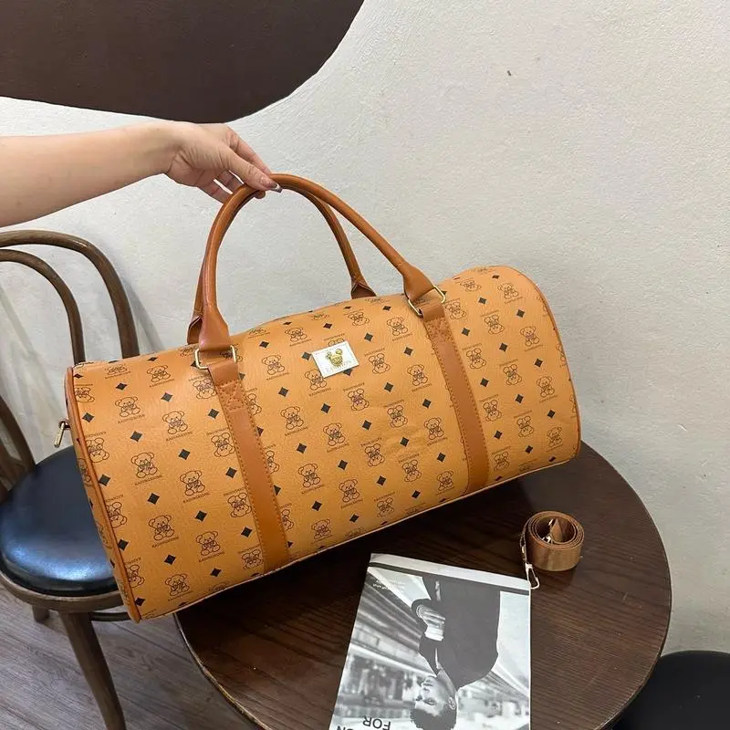 Túi trống du lịch cỡ lớn in hình gấu da pu cao cấp, chống thấm nước - BB store 6