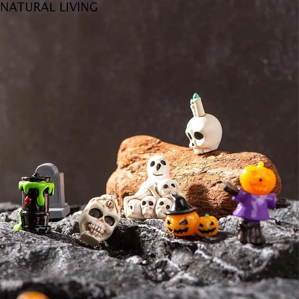 NATURAL LIVING Micro Landscape Cartoon Halloween Pumpkin Skeleton Figurines 3D DIY Mummy Skull Statue Cute Mini Miniatures Ghost Ornaments Desk Decoration