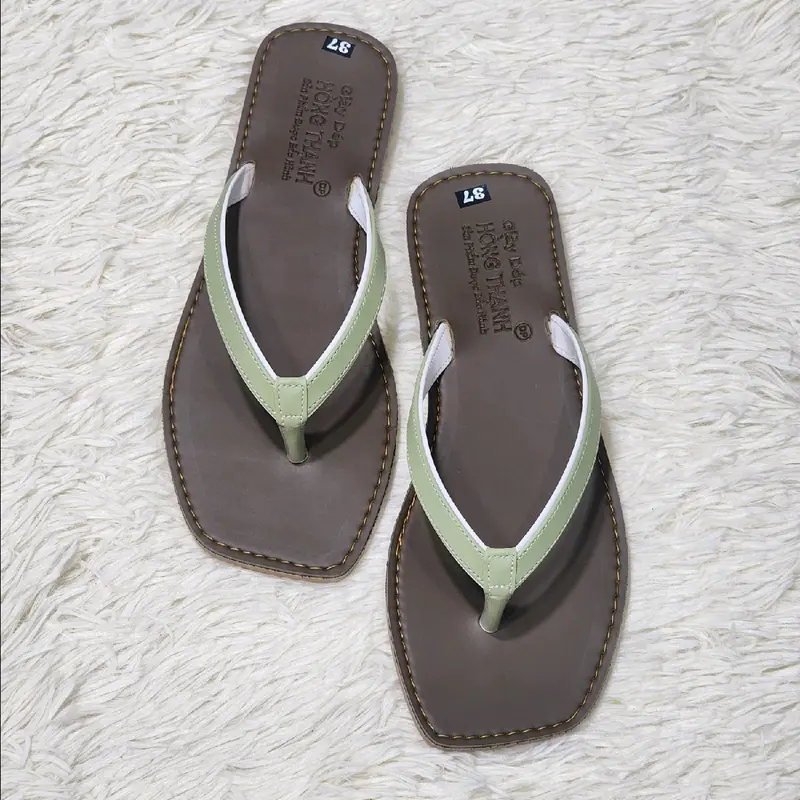 GHShoes VD10 - Dép nữ kẹp phối màu trắng đế bằng mũi vuông mùa hè  Mùa đông Trong nhà Ngoài trời DéP Sandal GiàY cờ rốc quai 1