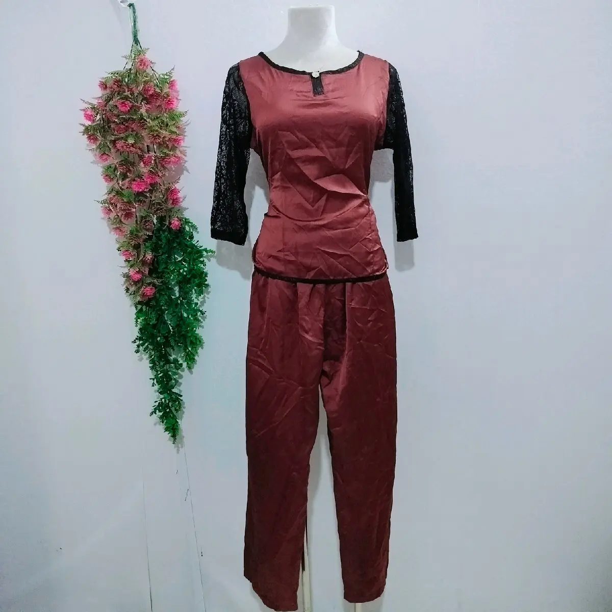 đồ bộ lụa satin ngực 106 thanh lý a11.  đồ bộ kiểu đẹp, đồ bộ pijama, đồ bộ nữ mặc nhà, đồ bộ nữ mặc đi chơi, bộ ngủ, bộ mặc nhà