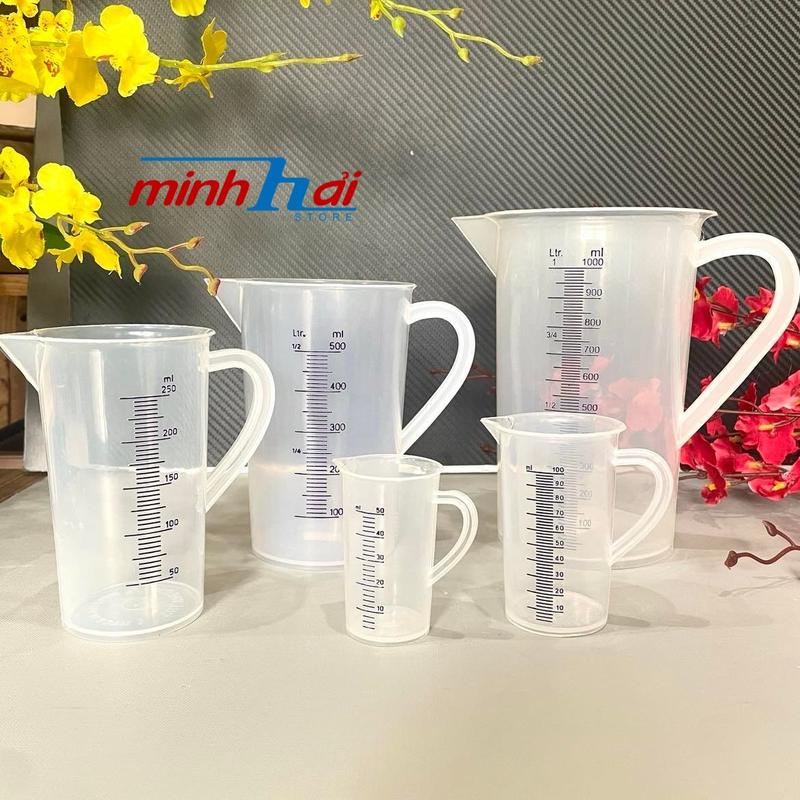 LY CA ĐONG ĐỊNH LƯỢNG dung tích 50ml 100ml 250ml 500ml 1000ml - Dùng trong pha chế - Vạch đậm sâu không phai. nhựa dày