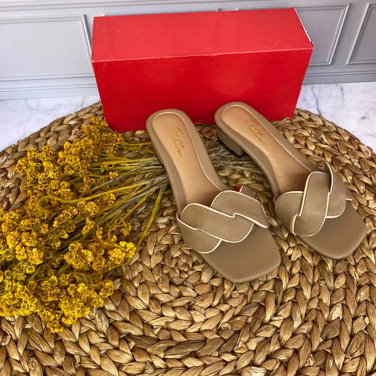Sandal hak 3cm