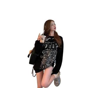 เสื้อฮู้ดพิมพ์ลายตัวอักษรอเมริกันย้อนยุค สีดำ สำหรับผู้หญิง ทรงหลวม ความยาวปานกลาง สไตล์ขี้เกียจ อินเทรนด์ เหมาะสำหรับฤดูใบไม้ผลิ ฤดูใบไม้ร่วง และฤดูหนาว Clothing Women Lady แขนยาว