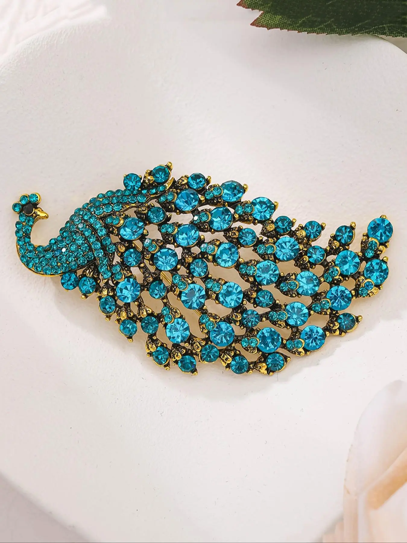 Rhinestone Decor Peacock Design Brooch, Elegant Glittering Vintage Brooch for Women & Girls, Fashion Accessories for Party, Daily Clothing Decor, Jewelry