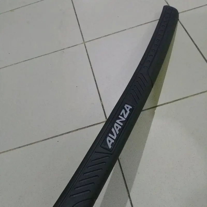 Sillplate Belakang Avanza 2004 - 2011 Hitam Terlaris 3