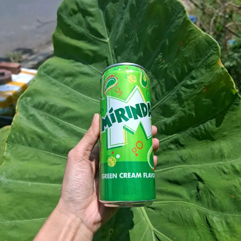 [1 thùng, 24 lon] Nước ngọt Mirinda xanh Thái Lan vị soda kem (24 lon x 330ml) Thơm ngon 2