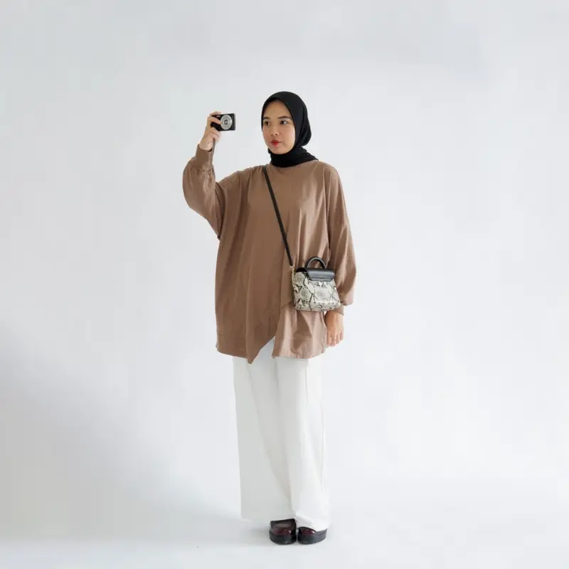 Outfidence - Rumi Top Atasan Kaos Lengan Panjang Cotton Combed 100% Basic Muslim Wanita Nyaman 4