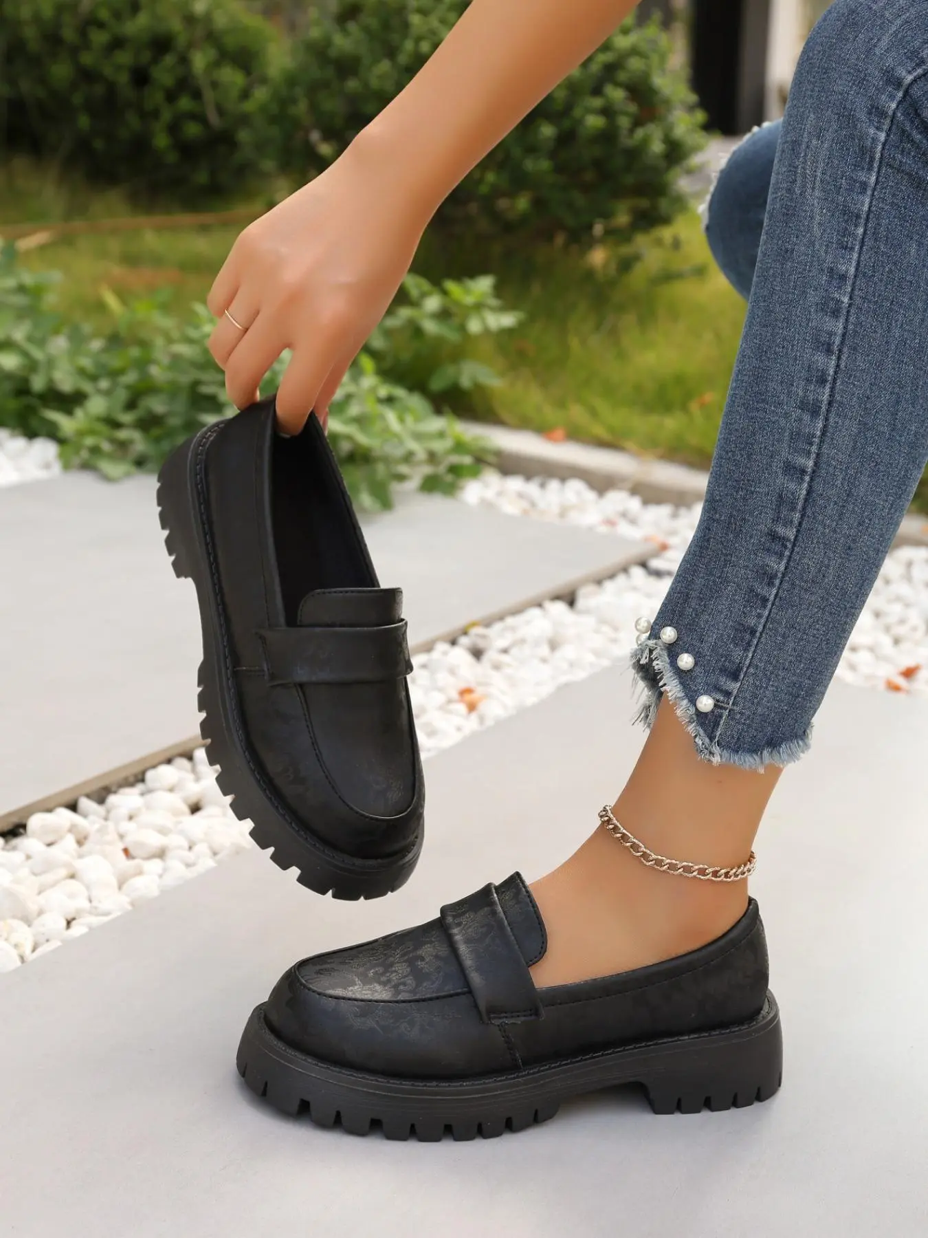 Women's Fashionable Slip on Loafers, Casual Comfortable Round Toe Loafers for Daily Wear, Lightweight Breathable Shoes for Women