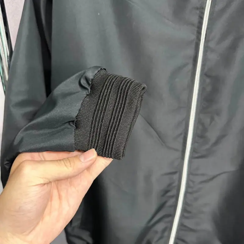 Áo khoác gió bomber 2 lớp mới ICCN chữ trắng bo gân siu hot Menswear Jacket 3