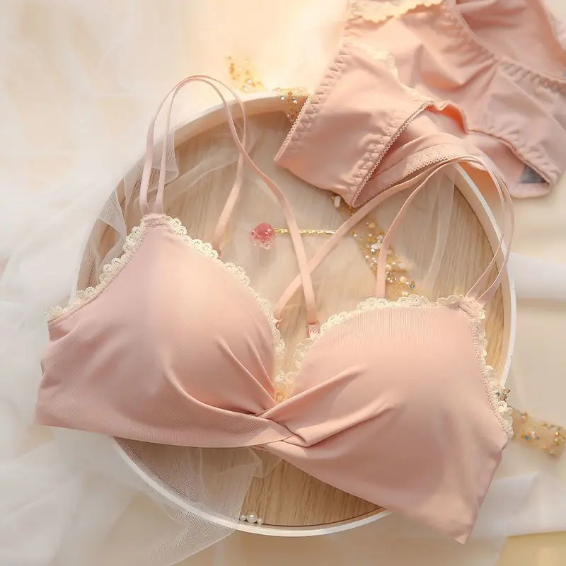 Đồ Lót Nữ, Phong Cách Ngọt Ngào Nhật Bản, Liền Mạch, Áo Ngực Dễ Thương, Thích Hợp Cho Học Sinh Nữ, Ngực Nhỏ Chun, Không Có Vòng Thép, Bộ Áo Ngực Thoải Mái Top Bra