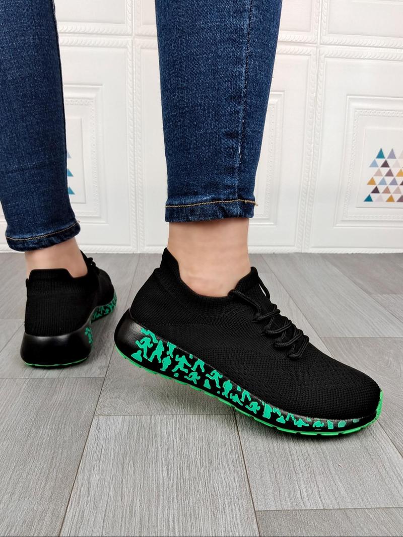 Product Introduction of Women's Fashionable Random Print Lace Up Running Shoes, Casual Comfortable Breathable Lightweight Non-slip Sneakers, Female All-match Sports Shoes for Daily Wear, Closed 3