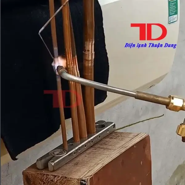 Tấm Lót Chống Cháy nỉ cacbon đã được oxy hóa dày 10mm, Tấm Chắn Nhiệt Chống Cháy khi hàn chất liệu sợi Carbon, Nỉ acrylic tiền oxy hóa - Điện Lạnh Thuận Dung 1