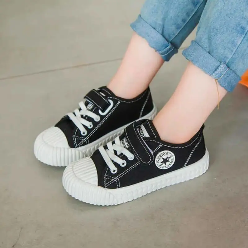 PROMO SEPATU CASUAL ANAK LAKI DAN PEREMPUAN SEPATU SNEAKER KEKINIAN Fashion
