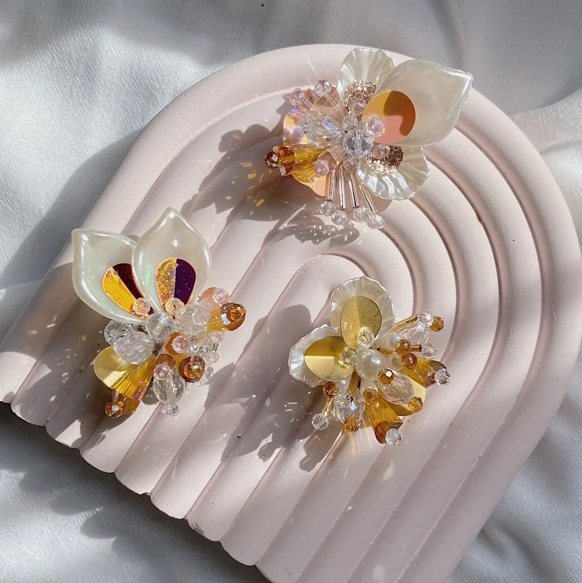 Broch Pearl Bros Mutiara Bros Manik-manik Bros Emas Klip Kerah Pin