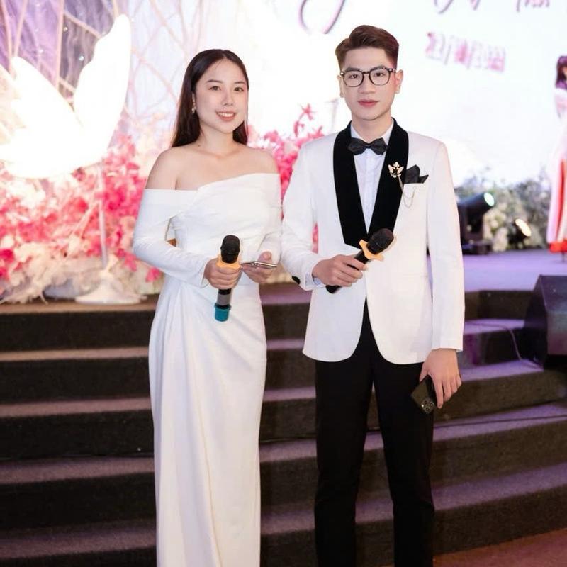 Bộ Vest Tuxedo Cao cấp 1 cúc màu trắng phối cổ nhung Nam Áo 5