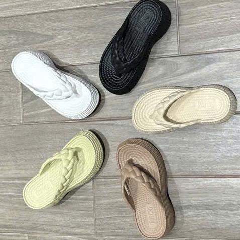 Dép nhựa Duwa, siêu nhẹ, cao 7 phân, 5 phân, xỏ ngón, quai cách điệu kết bính siêu xinh, không thấm nước DH527-1 DéP Nữ