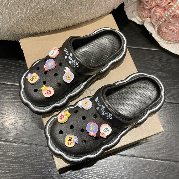 Product Introduction of Hole Shoes Eva Women's Platform plus Height Increasing Summer Outer Wear Closed Toe Non-Slip Deodorant Cartoon New Cool Beach 26