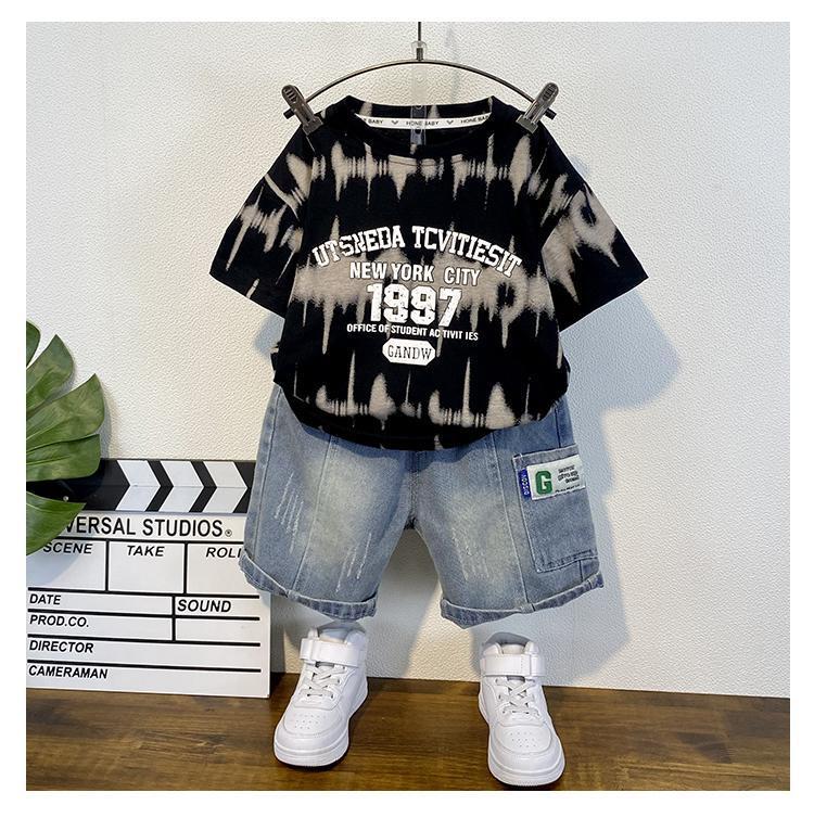 Product Introduction of Bộ Đồ Ngắn Tay Mùa Hè Cho Bé Trai, Phong Cách Phương Tây, Quần Đùi Denim Cho Trẻ Em, Thời Trang Mới 2024, Thiết Kế Xếp Ly Đẹp Trai, Quần Áo Mỏng Cho Em Bé 10