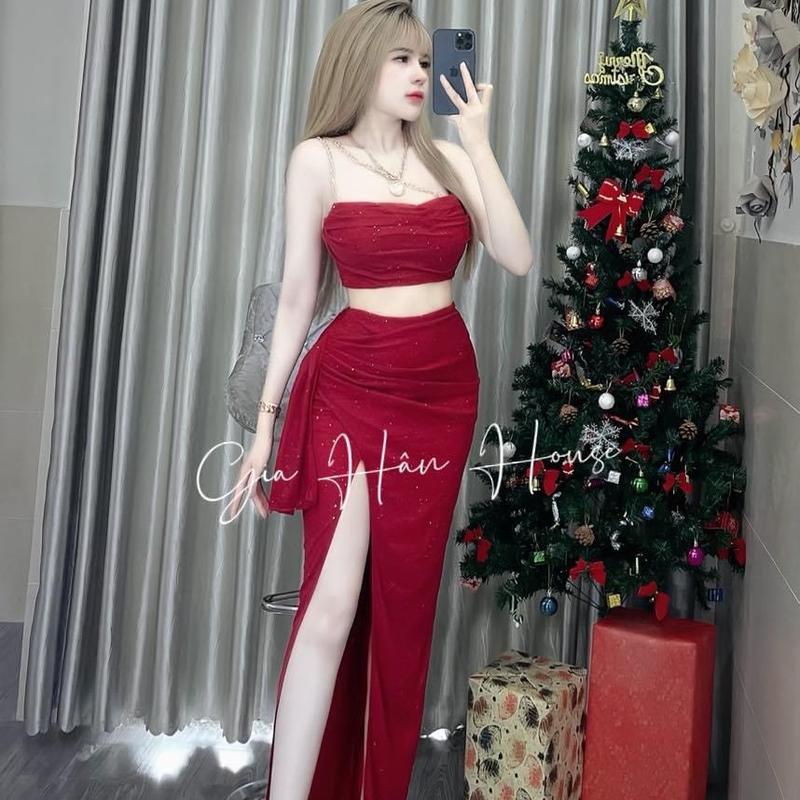 13417 - SET ÁO BLING +VÁY XẺ - Thương hiệu: Gia Hân House - Chất liệu: Thun nhũ kim tuyến - Kích thước: Freesize Nữ - Size L dưới 55kg - eo dưới 75cm Xanh Nhung Women Đen