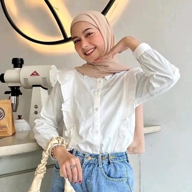 Zia Blouse - Blouse - Blouse Wanita - Atasan Wanita Blouse Katun Polos V-Neck Kancing Linen Panjang Variasi Rempel atasan  viral Top 1