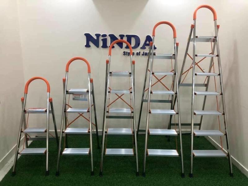 Thang nhôm ghế gia đình chữ A bản to 3,4,5,6,7 bậc , thang đa năng gấp gọn có tay vịn, khung inox chắc chắn thang đa chức năng multicolor