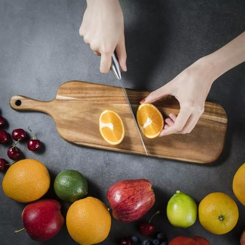 Product Introduction of Thickened Wooden Cutting Boards Anti-mold Kitchen Tools Charcuterie Board with Handle Solid Wood Chopping Blocks For Bread Fruit Plates 19