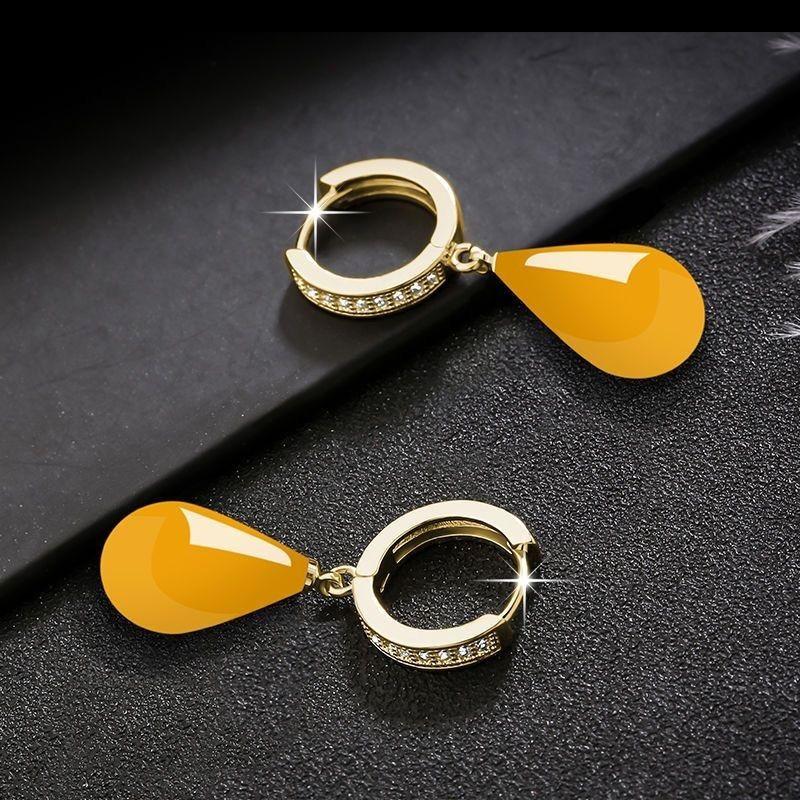 Product Introduction of New Year Style Amber Earrings Ancient Style Cheongsam Amber Earrings Pure Natural Elegant High-end Women's Earrings Autumn Winter 6