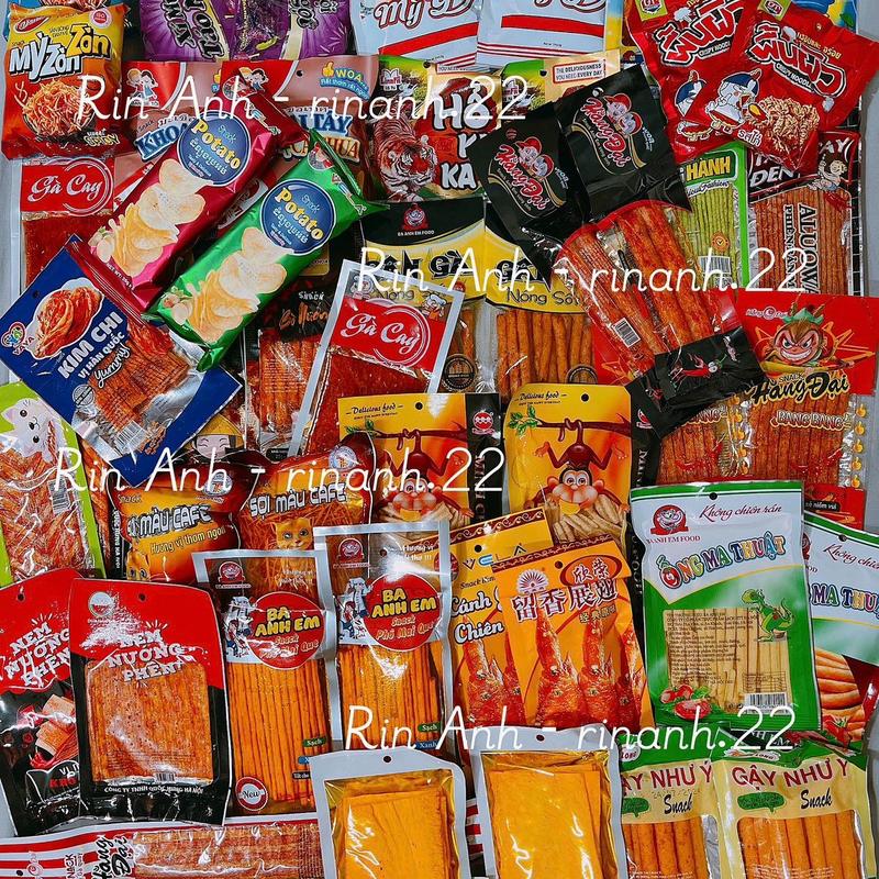 Combo 50 gói snack que cay ăn vặt mix vị từ 25 đến 30 loại que cay khác nhau Food Thức Ăn