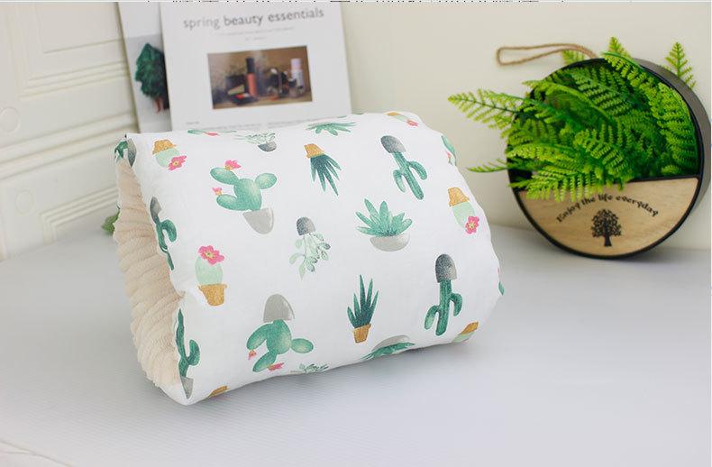 Product Introduction of Pure Cotton Fleece Thickened Soft Comfortable Baby Nursing Pillow Arm Pillow Breastfeeding Pillow Maternity Supplies 7