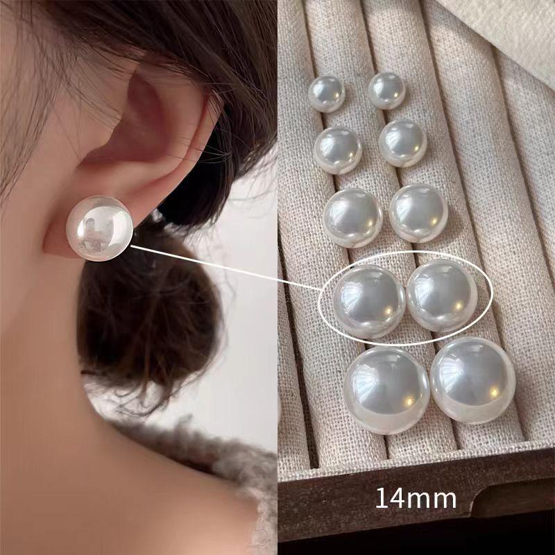 Product Introduction of Bông Tai Đinh tán Hạt Đèn Bột Mì, Nữ, Màu Bạc, Giá Cả Phải Chăng, Sang Trọng Và Thanh Lịch, Hàng Mới Về Năm 2024, Hoa Tai Đặc Biệt 22