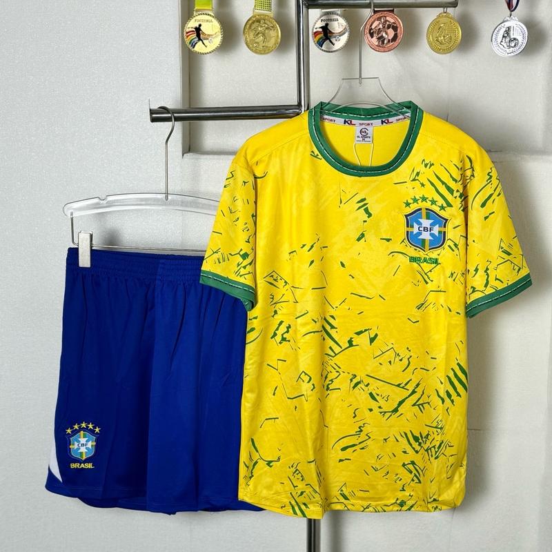 Quần áo bóng đá,đồ đá banh ĐỘI TUYỂN BRAZILL VÀNG Thun Mè 2024-2025 chuẩn thi đấu,thấm hút mồ hôi cực đẹp - sport hoàng phúc Nam Chạy Bộ Trang Phục