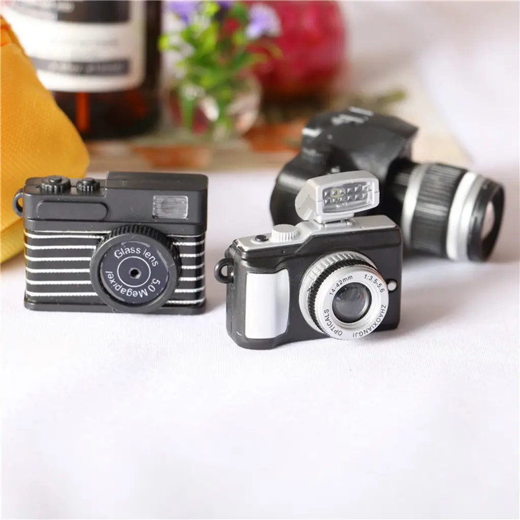 Newborn Photography Props Retro Miniature Camera 1/12 Dollhouse Mini Camera Model Infants Photo Decorations