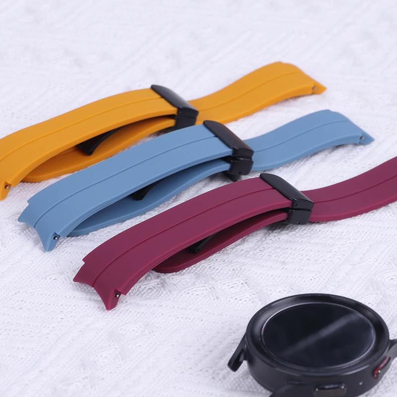 Product Introduction of Popular Magnetic silicone straps for Samsung Galaxy Watch 6 Classic 43mm 47mm silicone watch band for 5 pro 45mm watch 4 4