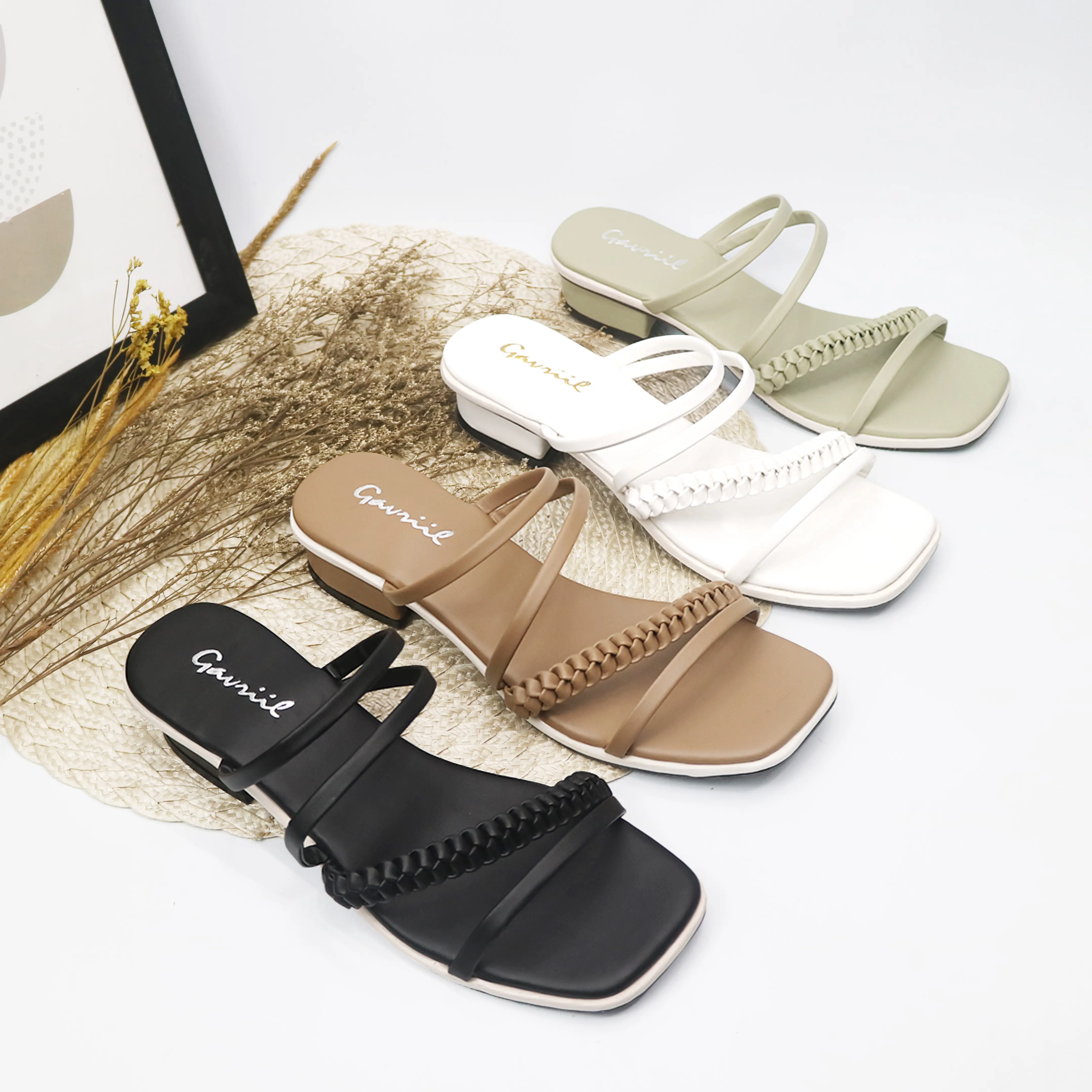 Heels Wanita Heels Hak Tahu 3 Cm Gracia Series
