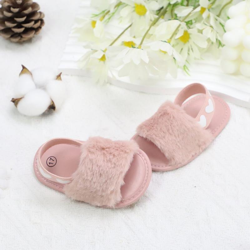 Product Introduction of Baby Toddler Pre-Walker Shoes for Girls, Non-Slip Cute Children's Pre-Walker Shoes, Indoor Soft Sole Furry Shoes for Infants 30