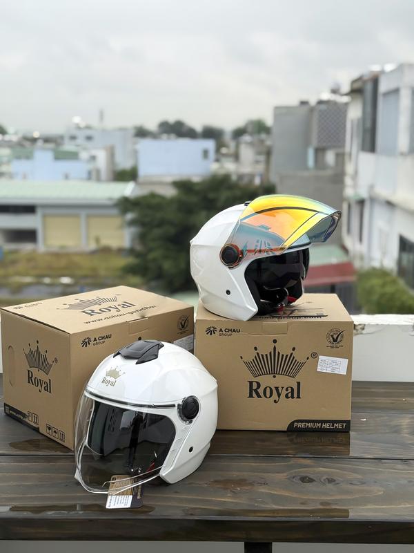 ( TẶNG TÚI VÀ TEM KYT) NÓN 3/4 2 KÍNH M668 MÀU TRẮNG BÓNG CHÍNH HÃNG Royal Helmet Nón Bảo Hiểm