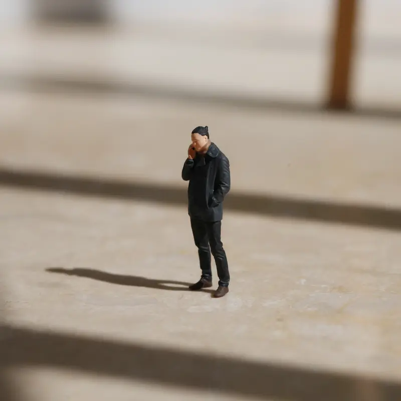 Mô Hình Tượng Nhỏ Đồ Chơi Vua, Tỷ Lệ 1 / 64, 1 / 87 Và 1 / 43, Làm Bằng Resin, Người Đàn Ông Điện Thoại, Thích Hợp Cho Diecast Và Bộ Sưu Tập Thu Nhỏ 1