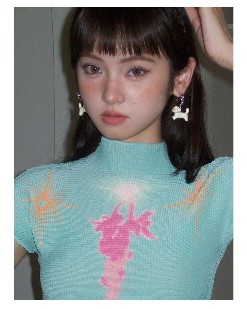 Product Introduction of Dog Eardrops Earrings Heart-Shaped Zircon Niche Earrings Ornament woman gelang  tangan 6